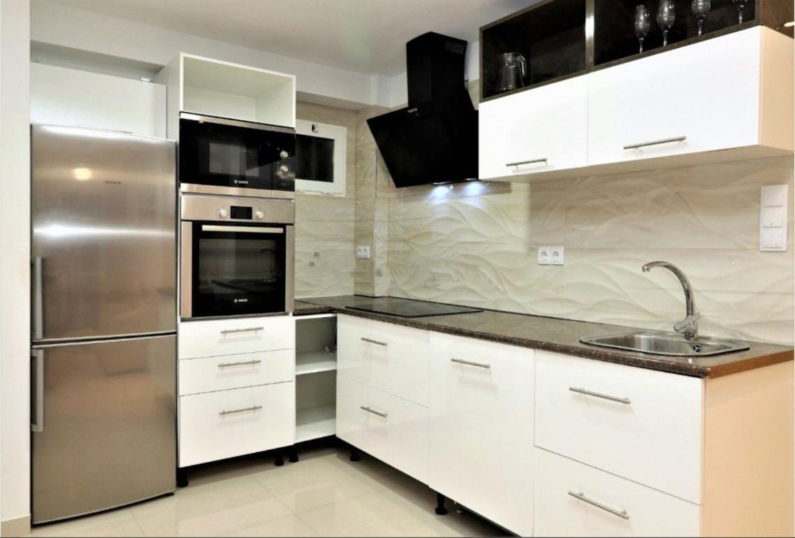 Levante Beachfront Luxury Apartment Μπένιντορμ Εξωτερικό φωτογραφία