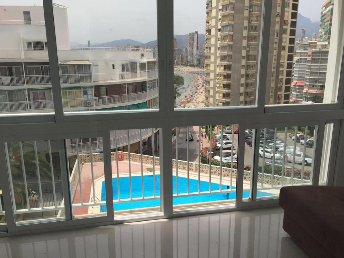 Levante Beachfront Luxury Apartment Μπένιντορμ Εξωτερικό φωτογραφία
