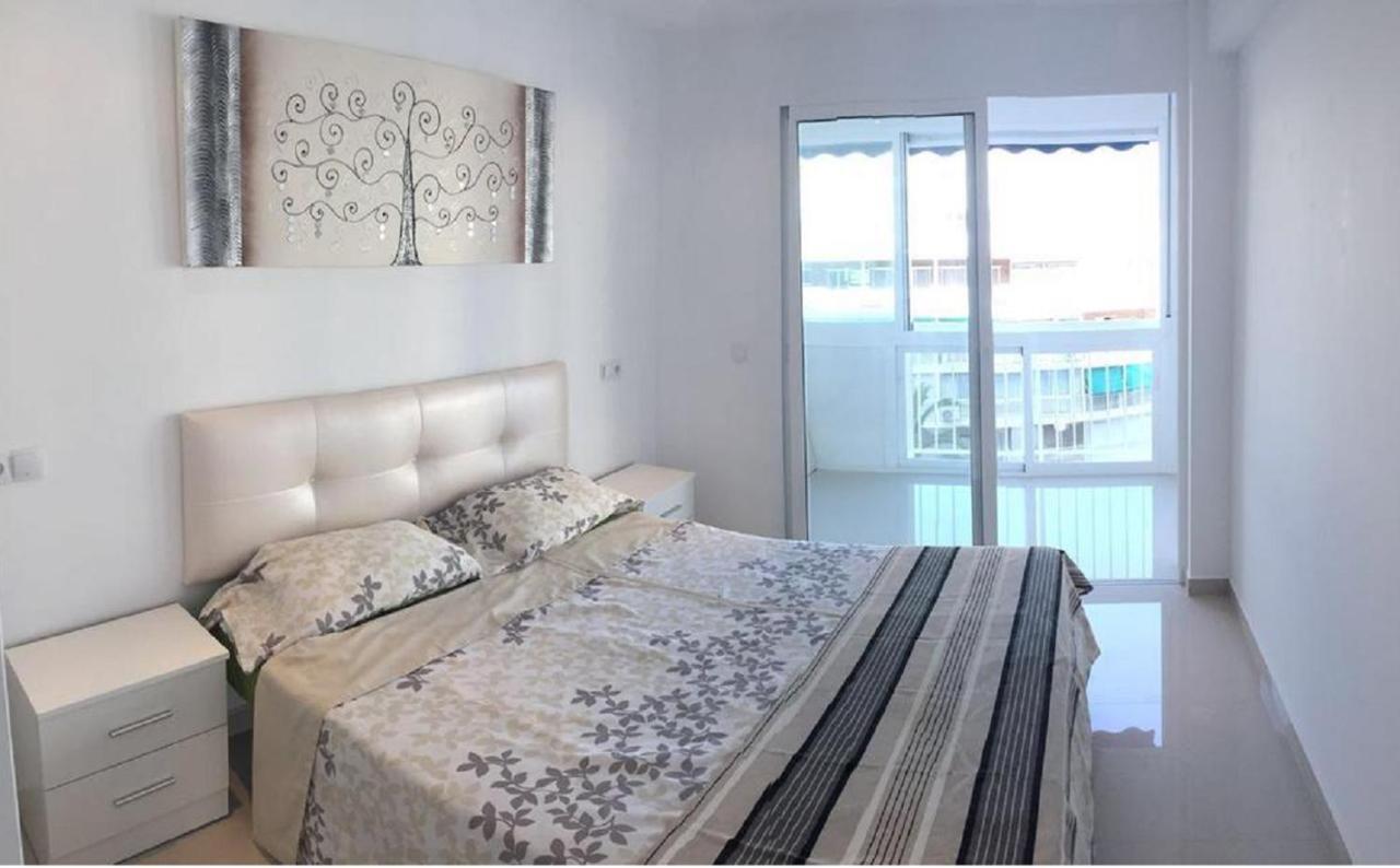 Levante Beachfront Luxury Apartment Μπένιντορμ Εξωτερικό φωτογραφία